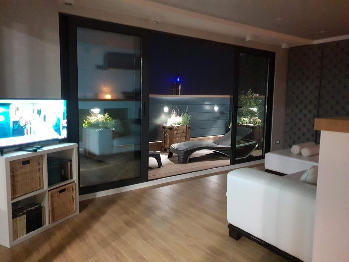 Penthouse Lux Apartment Белград Екстериор снимка
